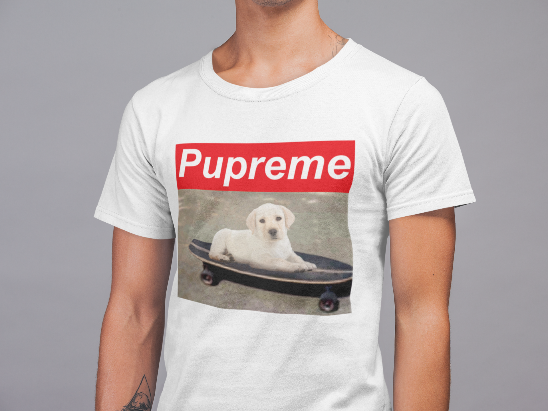 pupreme t-paita